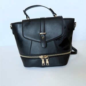 Black 6-in-1 crossbody Leather Handbag